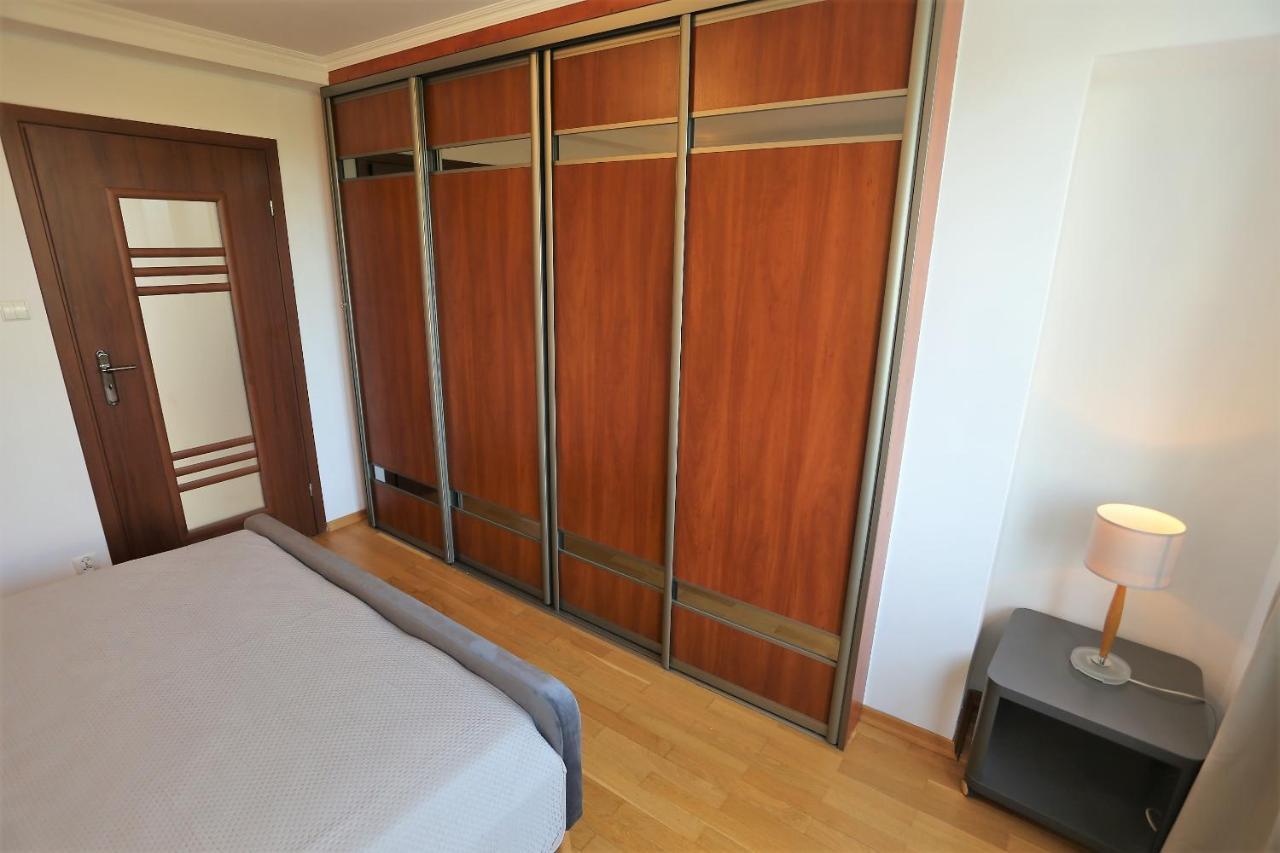 Apartament Mgm Karmelicka Varsóvia Exterior foto